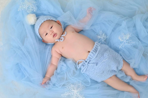 四川三岁宝宝肚子大